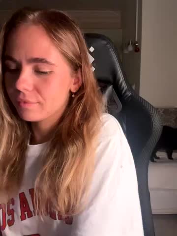 SkyBriii Adult Chat August 14, 2025