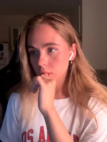 SkyBriii Adult Chat August 13, 2025