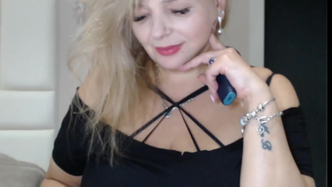 aniutkamau Adult Chat August 14, 2025