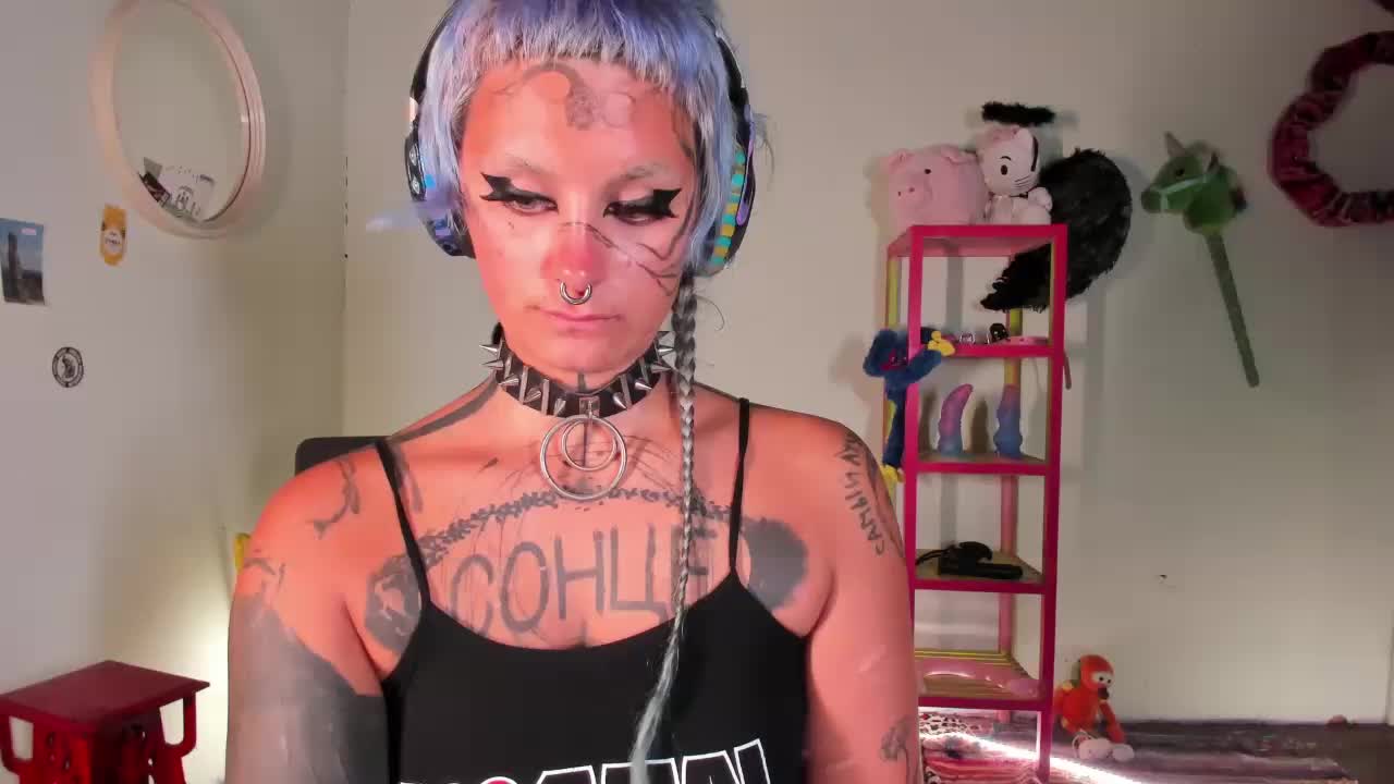 Lady-sontse- Adult Chat August 14, 2025