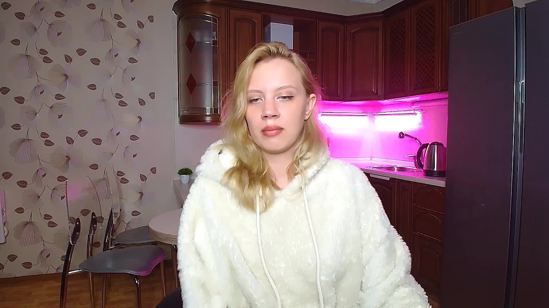 Nadins Adult Chat August 14, 2025