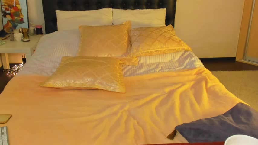 Goddess_Squirt_ Adult Chat August 14, 2025