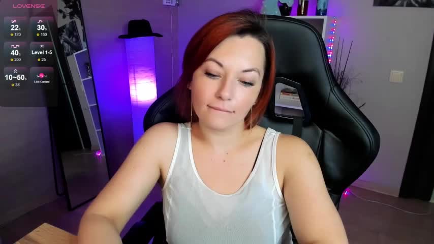 Serena_Woods Adult Chat August 14, 2025