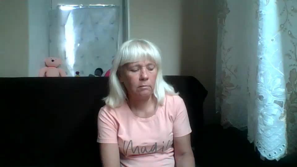 sakura_blonde Adult Chat August 14, 2025