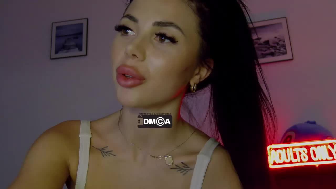 KatrinaMoreno Adult Chat August 14, 2025