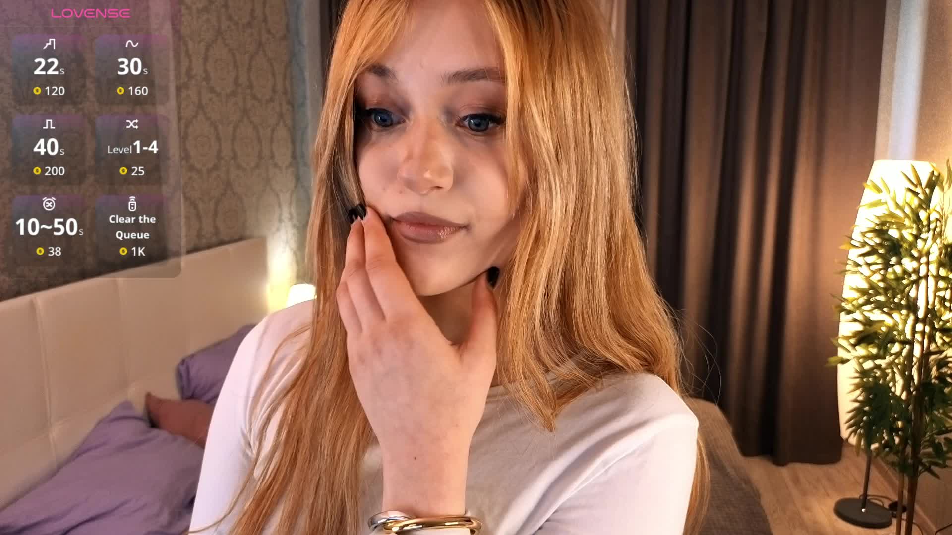 hey-monkey Adult Chat August 14, 2025