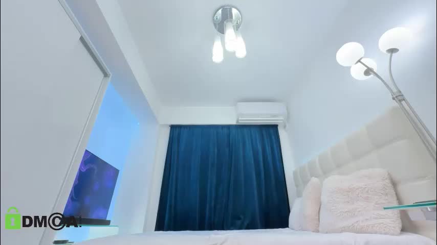 scarlettandtom Adult Chat August 14, 2025