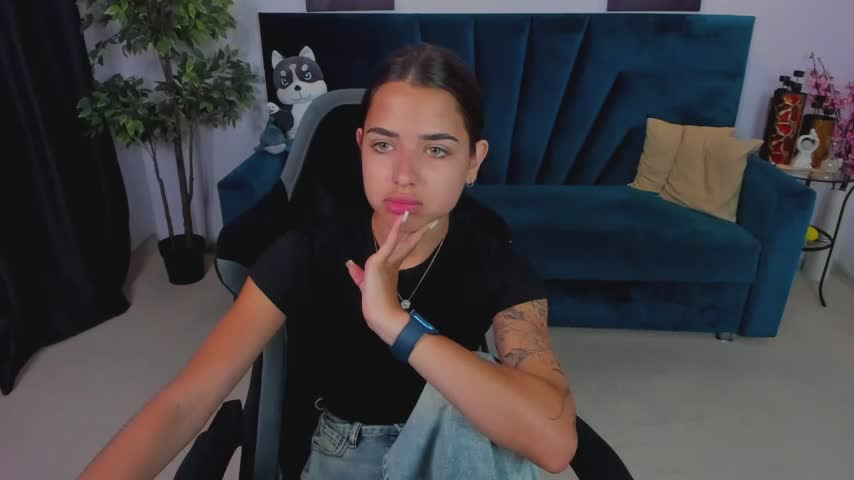 CharleneWoods Adult Chat August 14, 2025