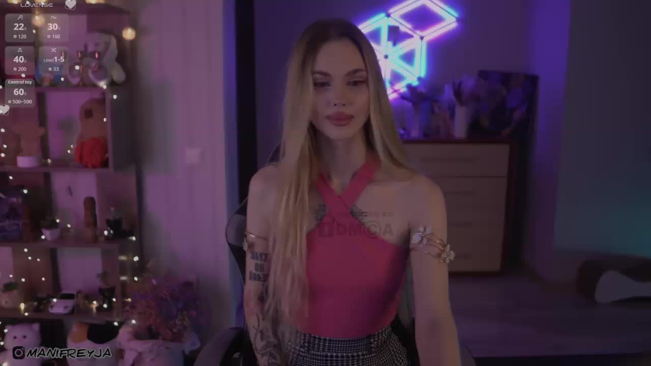 ManiFreyja Adult Chat August 14, 2025