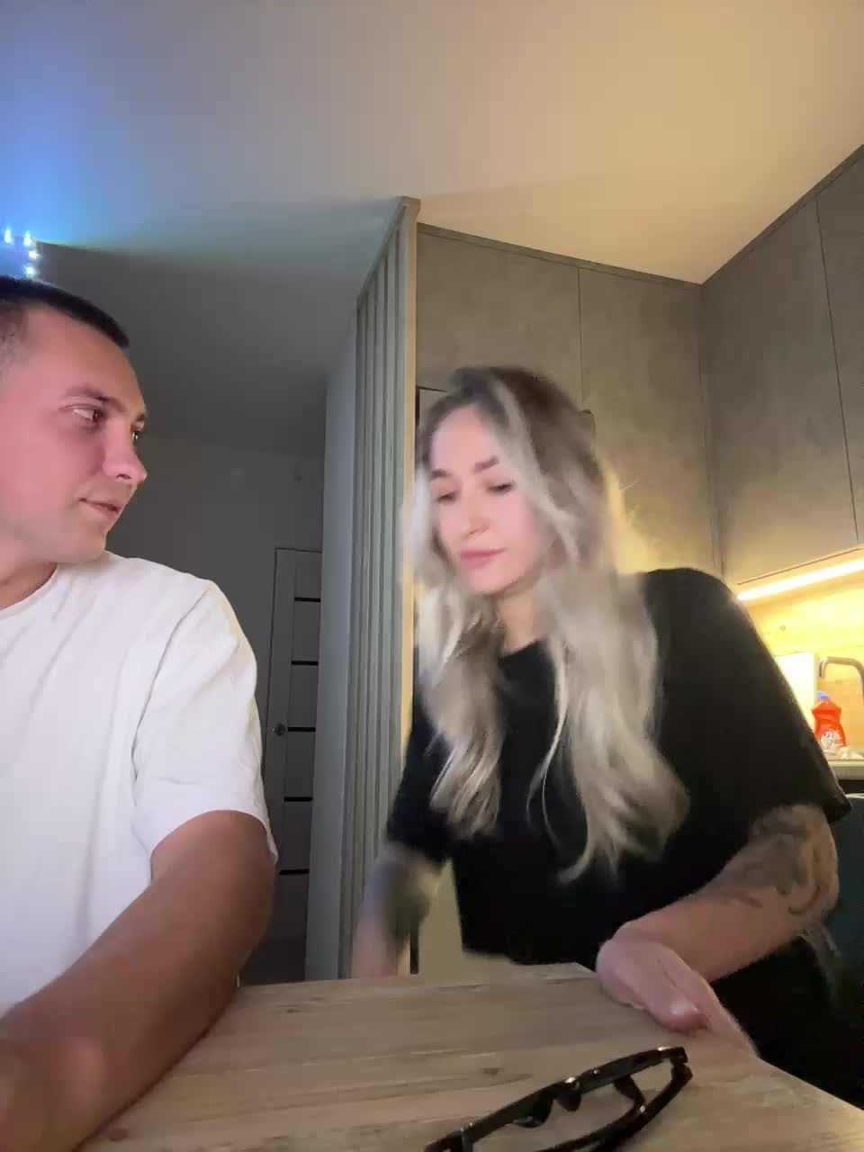 QueenKing Adult Chat August 14, 2025