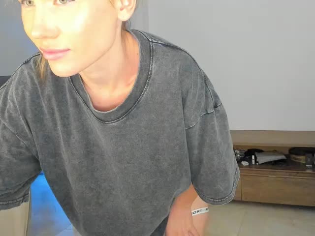 ZoiKissy Adult Chat August 14, 2025