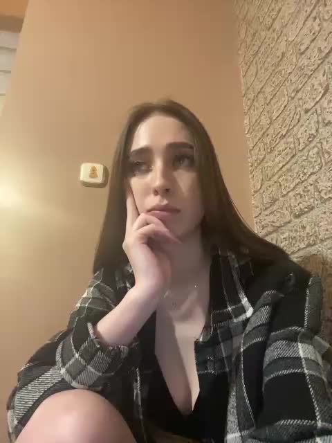 Hikikomori27 Adult Chat August 14, 2025