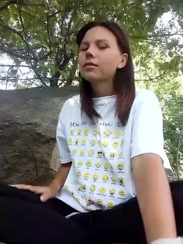 Victoria_03 Adult Chat August 14, 2025