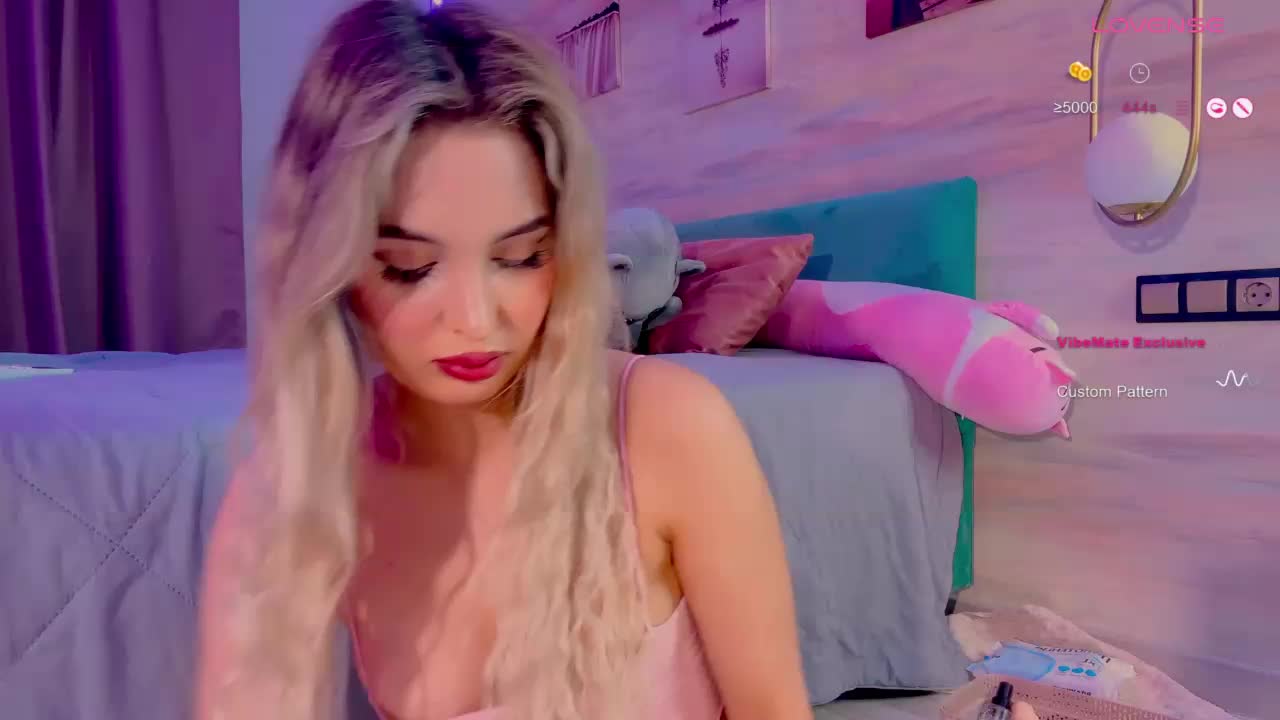 -esex- Adult Chat August 14, 2025