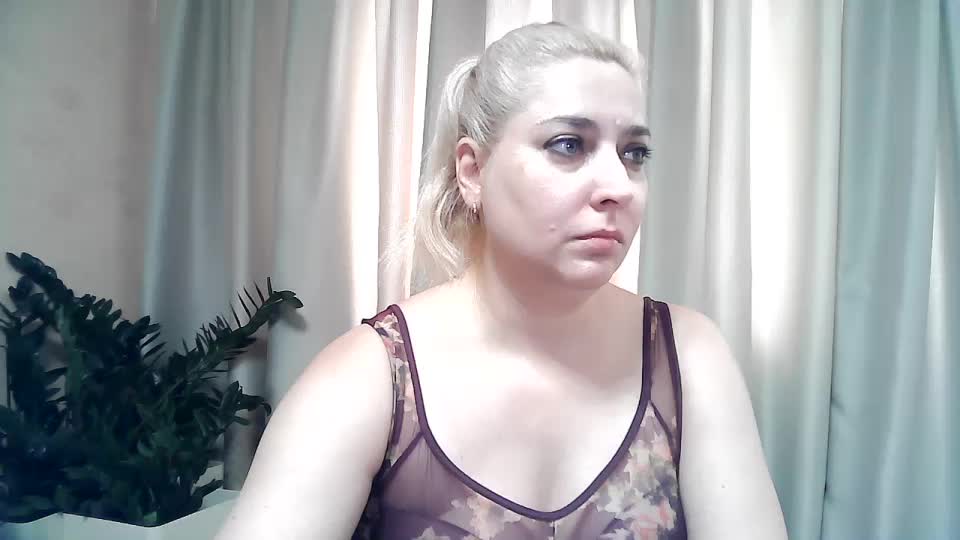 KickaIricka Adult Chat August 14, 2025