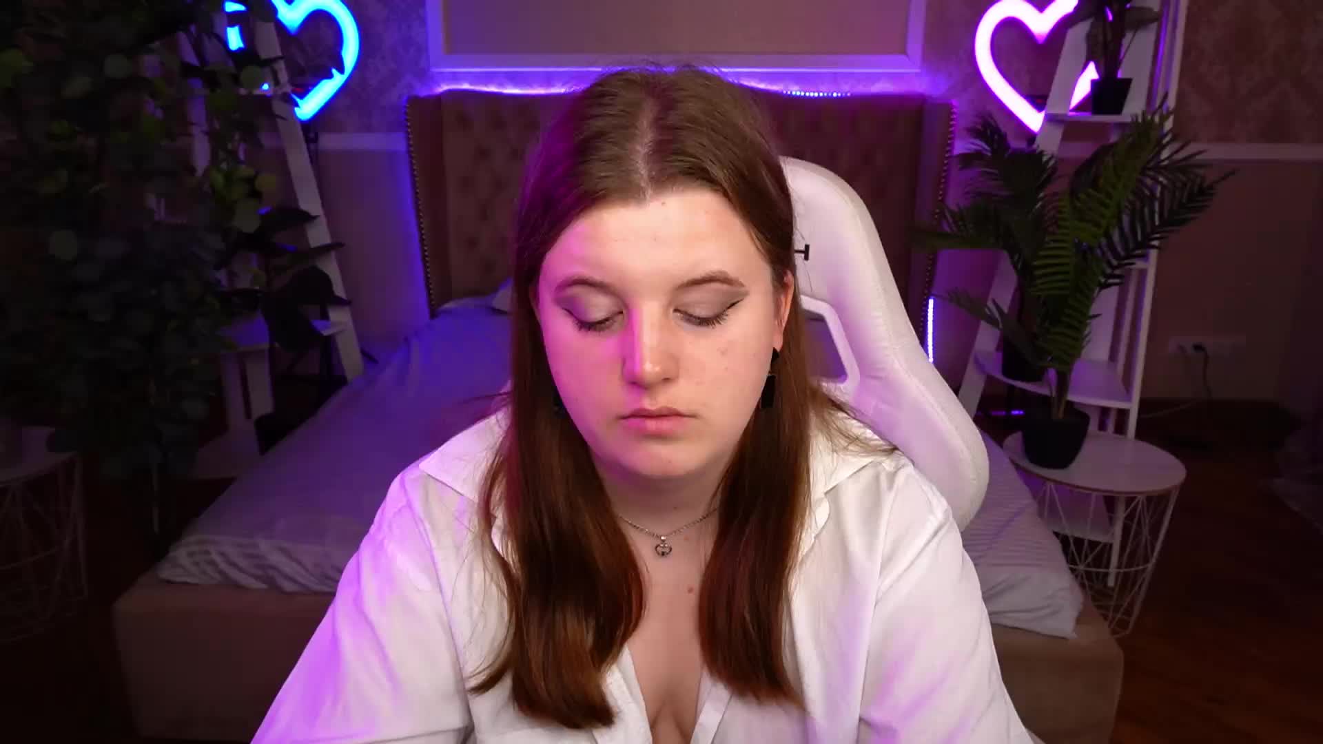 KristiMoons Adult Chat August 14, 2025