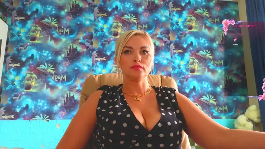 Snow_Goddess Adult Chat August 14, 2025