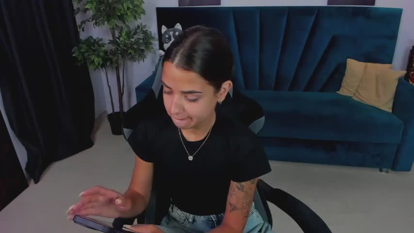 CharleneWoods Adult Chat August 14, 2025