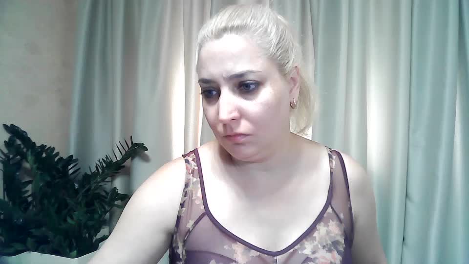 KickaIricka Adult Chat August 14, 2025