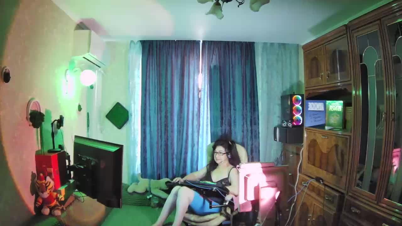 Infodar Adult Chat August 14, 2025