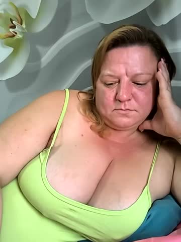 jusichka Adult Chat August 14, 2025