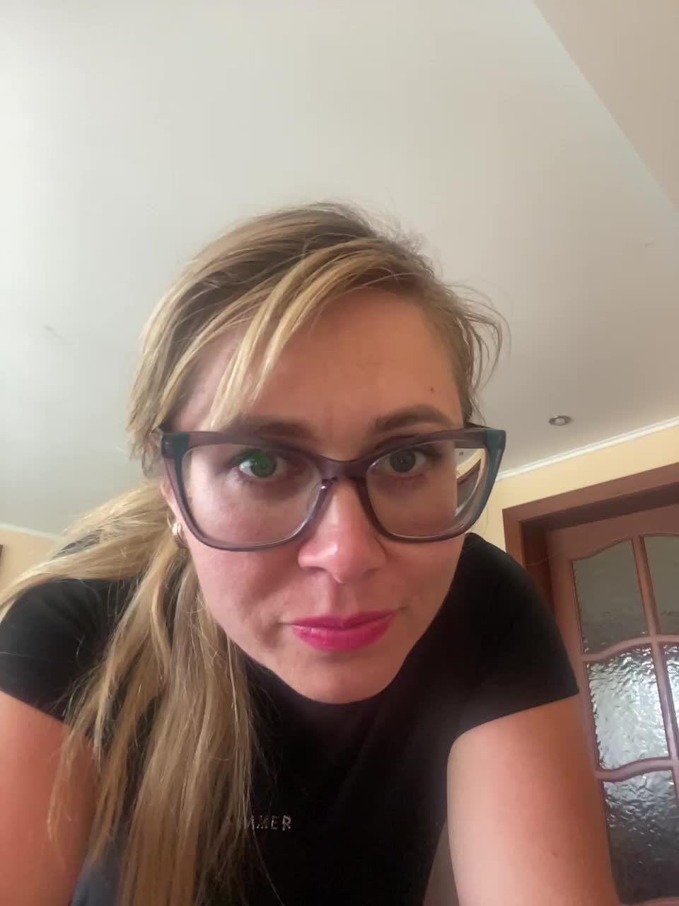 Elegant00Girl Adult Chat August 14, 2025