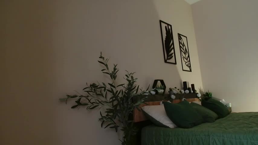 _yummy__ Adult Chat August 14, 2025