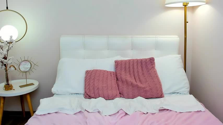 AndreaButt Adult Chat August 14, 2025