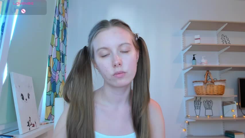 Peggy_Beauty Adult Chat August 14, 2025