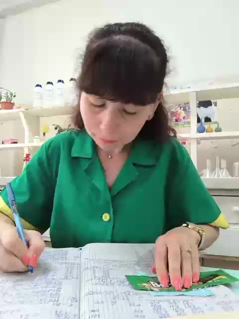 caroliiine Adult Chat August 14, 2025