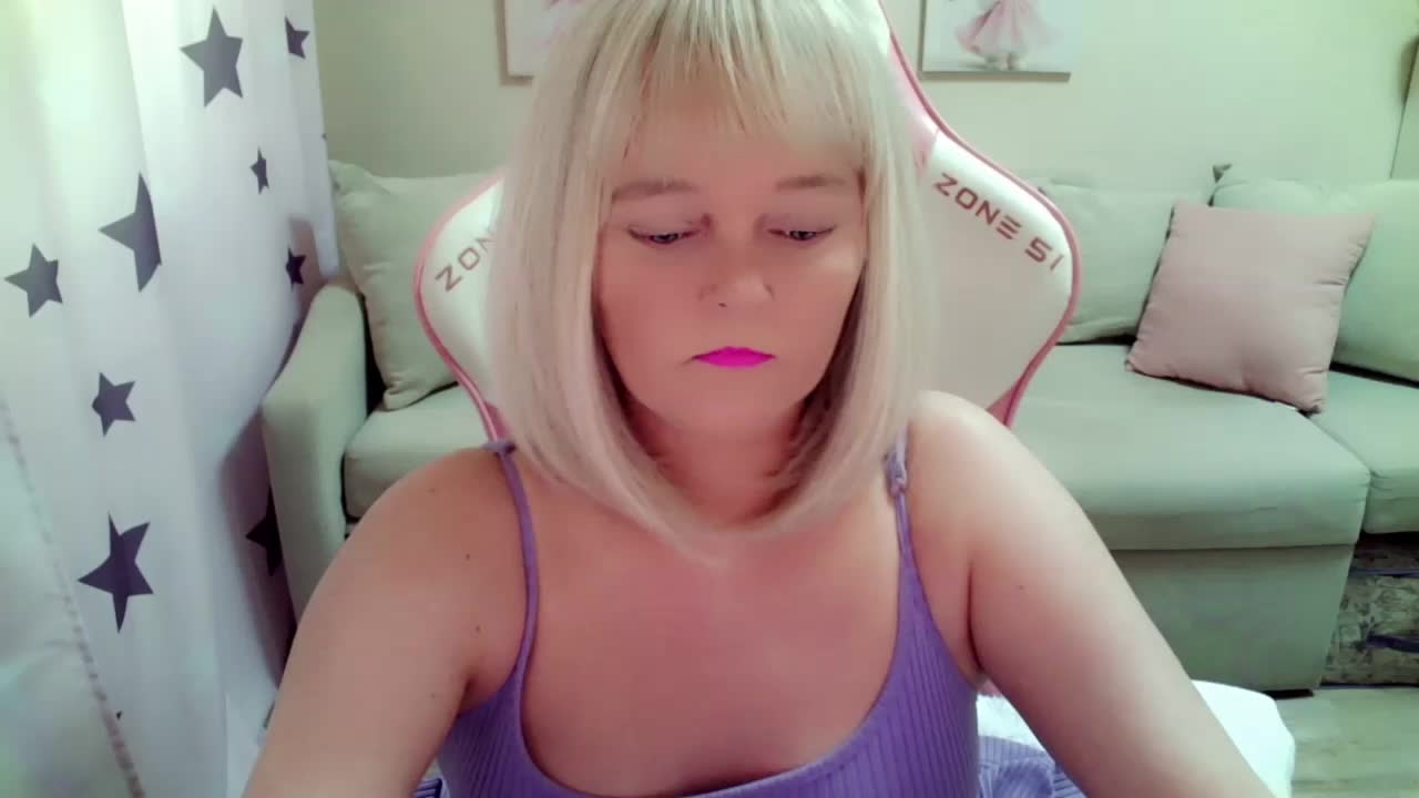 ChristieRoses Adult Chat August 14, 2025