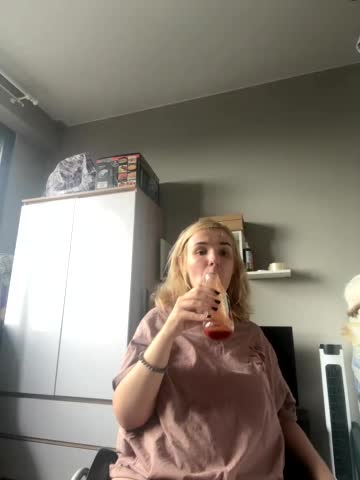 Kinesha Adult Chat August 14, 2025