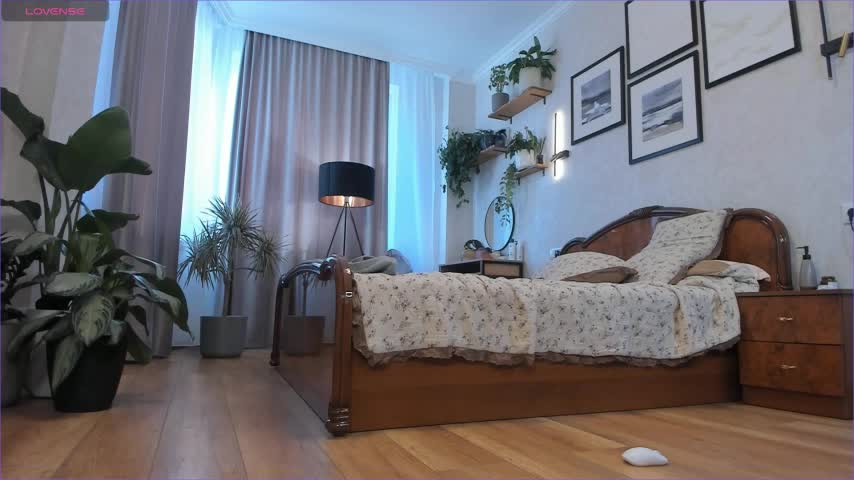 NicoleLuv Adult Chat August 14, 2025