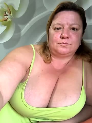 jusichka Adult Chat August 14, 2025