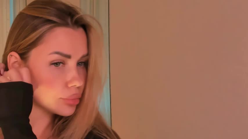 Roxana_Wet_ Adult Chat August 15, 2025