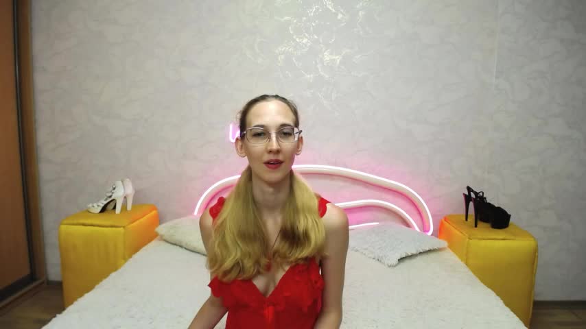 KlaryBrait Adult Chat August 15, 2025