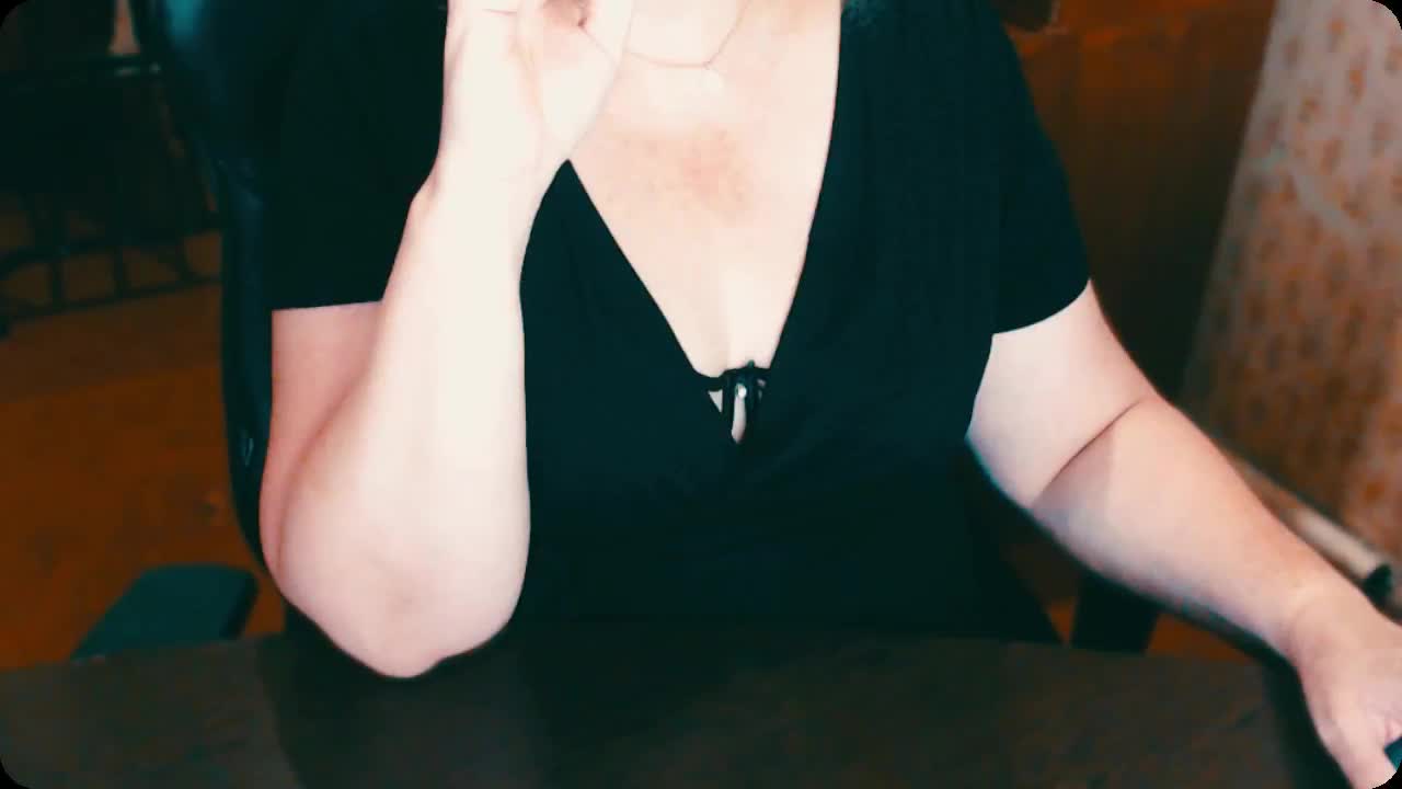 Alisa1917 Adult Chat August 15, 2025