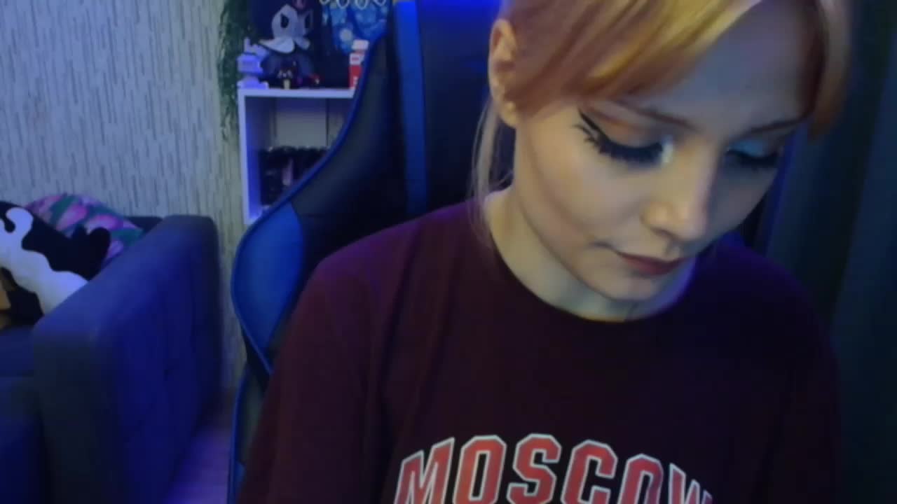 AnnaSinger Adult Chat August 15, 2025