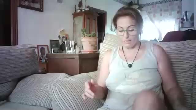 lolahueso Adult Chat August 15, 2025