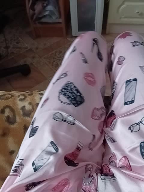 ZaraSss Adult Chat August 15, 2025