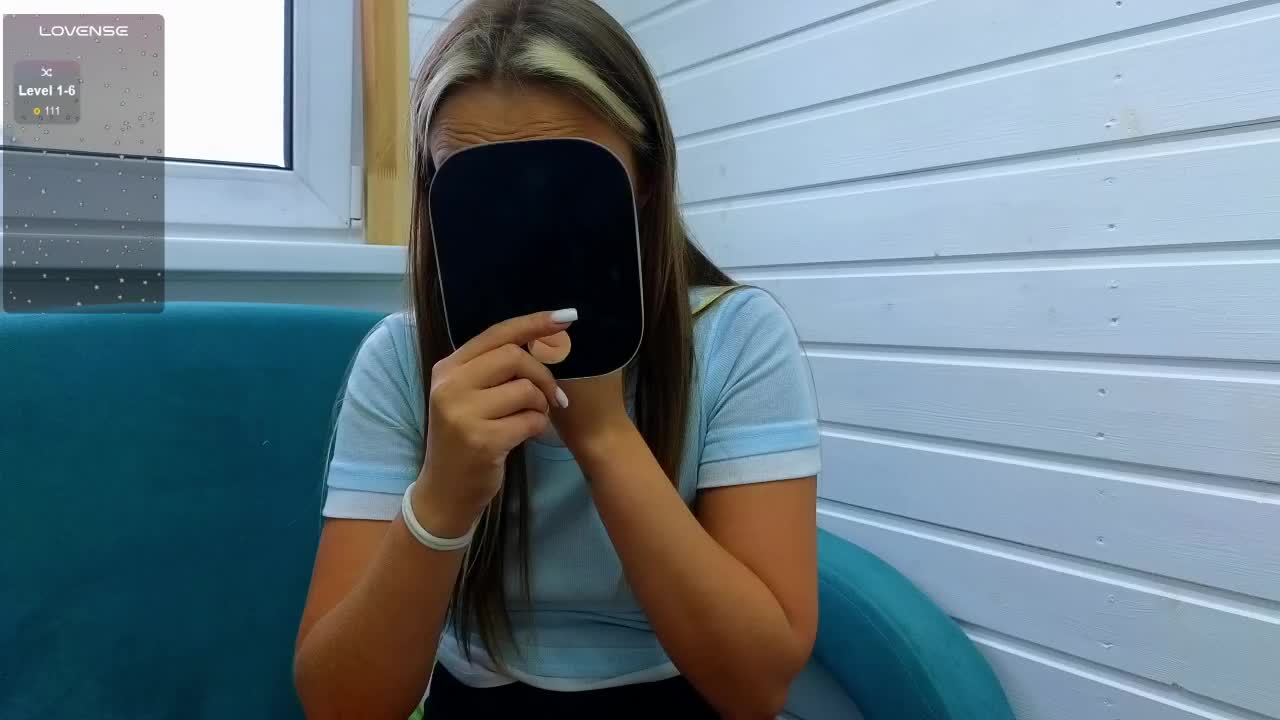 misss-vikki Adult Chat August 15, 2025