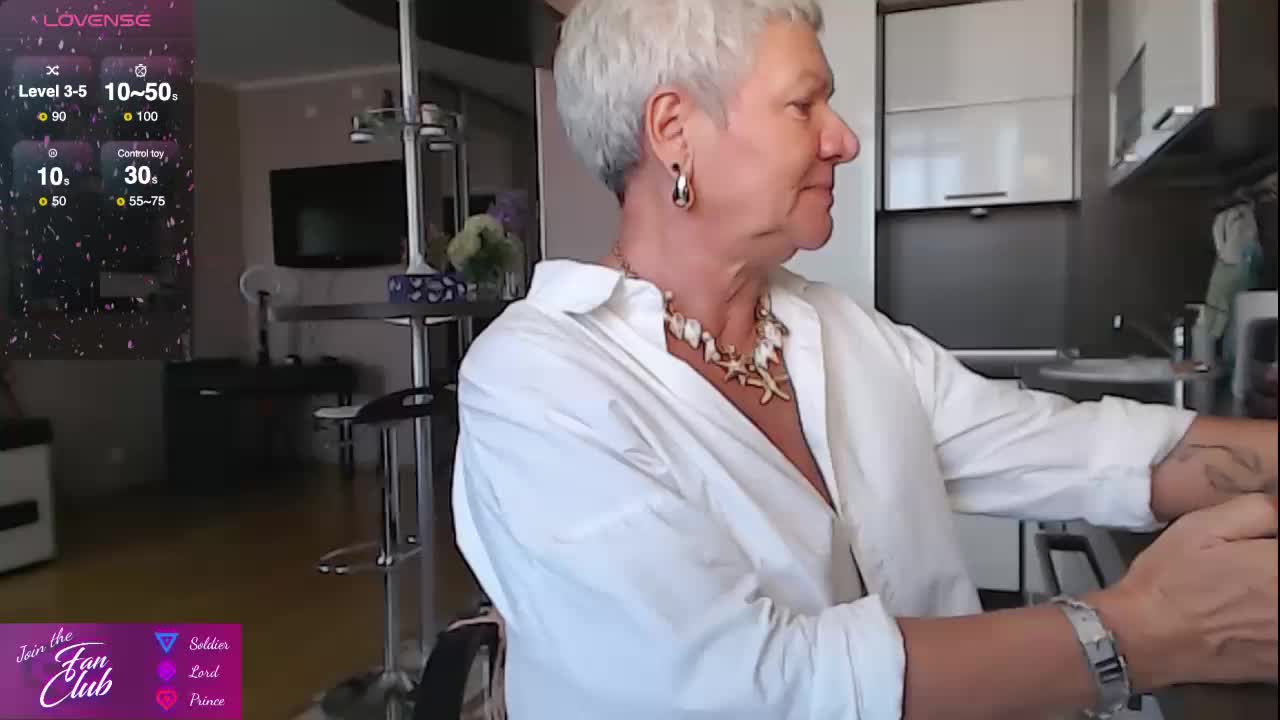 roxana-brooks Adult Chat August 15, 2025