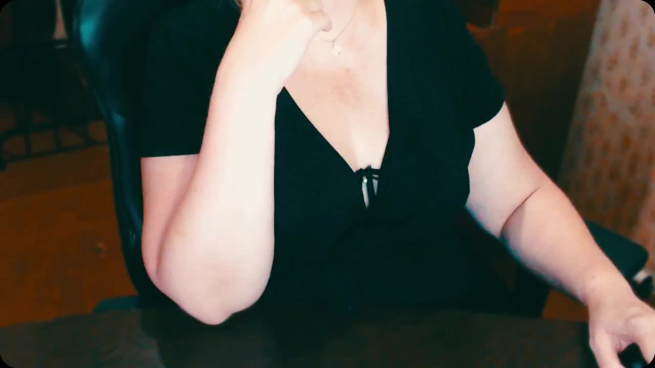 Alisa1917 Adult Chat August 15, 2025