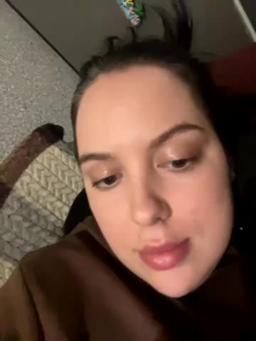 Cissy_Corrie Adult Chat August 15, 2025