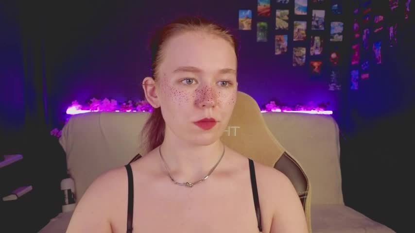 Kwinela Adult Chat August 15, 2025