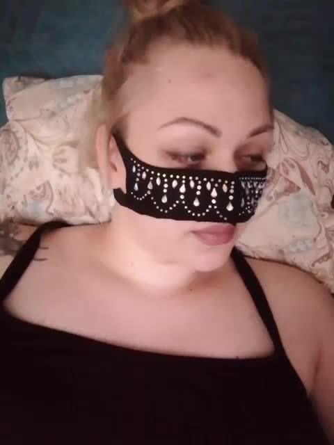 -Tiffany- Adult Chat August 15, 2025