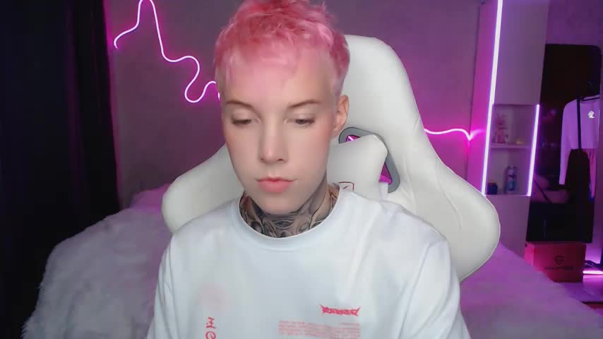 soulinacage Adult Chat August 15, 2025