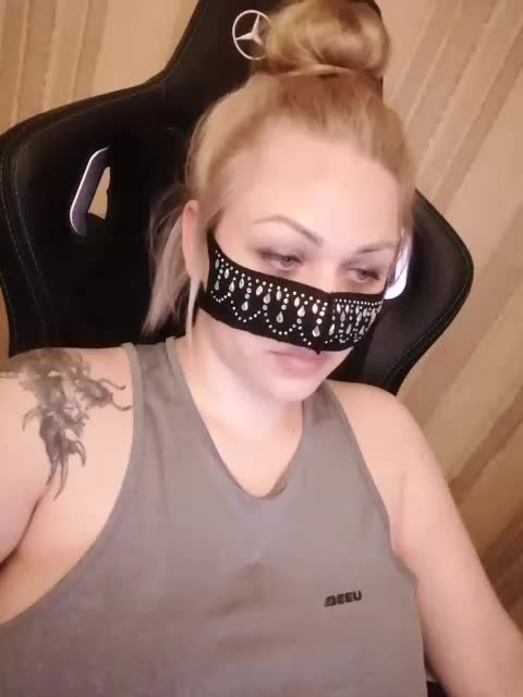 -Tiffany- Adult Chat August 15, 2025