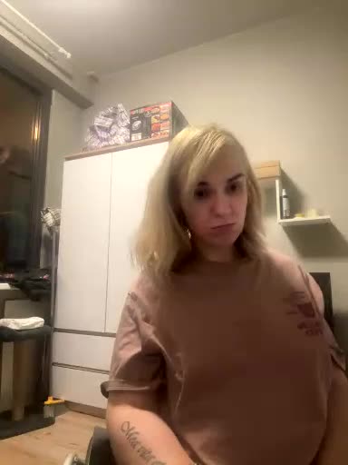 Kinesha Adult Chat August 15, 2025