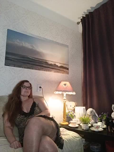 HelenBerg Adult Chat August 15, 2025